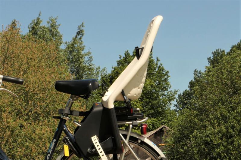 Fietsverhuur-Almere-kinderzitje