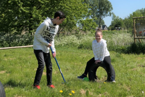 BoerenMidgetgolfGezin