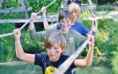 Jongens boven het water, kinderfeestje buitensport Almere