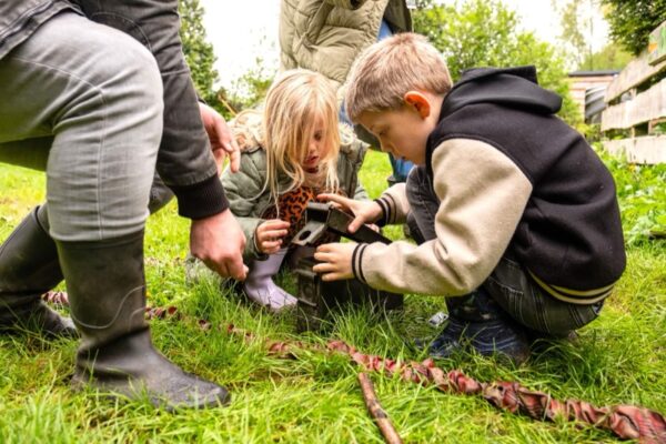 Schatzoeken-uitje-met-kinderen-Almere-treasure-hunt Schatzoeken-uitje-met-kinderen-Almere-treasure-hunt