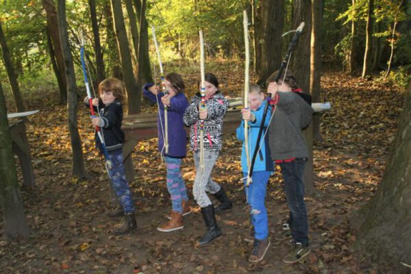 Kinderfeestje-herfst-boogschieten