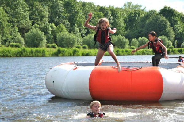 Watertrampoline-zomeruitje