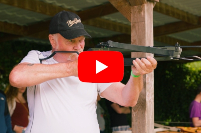 Kruisboog-schieten-video